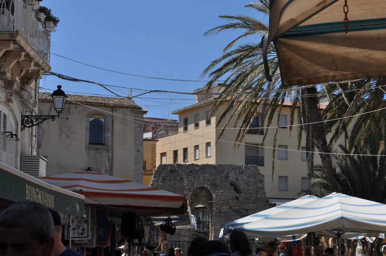 Casetta Anatolì Syracuse Italia